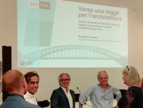 Conoscere per orientarsi in vista di una legge per l’architettura