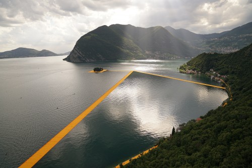 The Floating Piers, 10 numeri che raccontano l’opera di Christo sul Lago d’Iseo