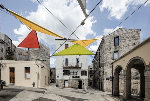 Installazione d’arte pubblica a Tempio Pausania con Alvisi Kirimoto e Renzo Piano