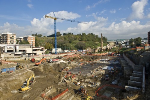 Centri commerciali in città: laboratorio a Roma con il Valle Aurelia Mall