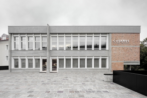 Bressanone, l’Accademia Cusanus rivive attraverso le suggestioni di Modus Architects